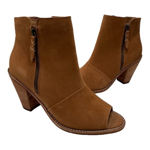 Corso Como Women's Tameka Peep Toe Bootie size 9.5 M - Picture 12 of 13